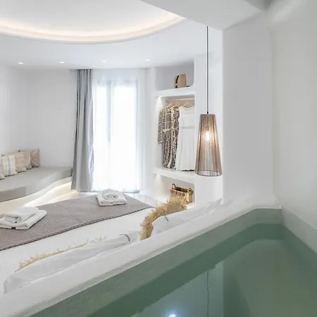 Majestique Of Naxos 4*