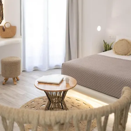 Ξενοδοχείο με διαμερίσματα Majestique Of Naxos Boutique